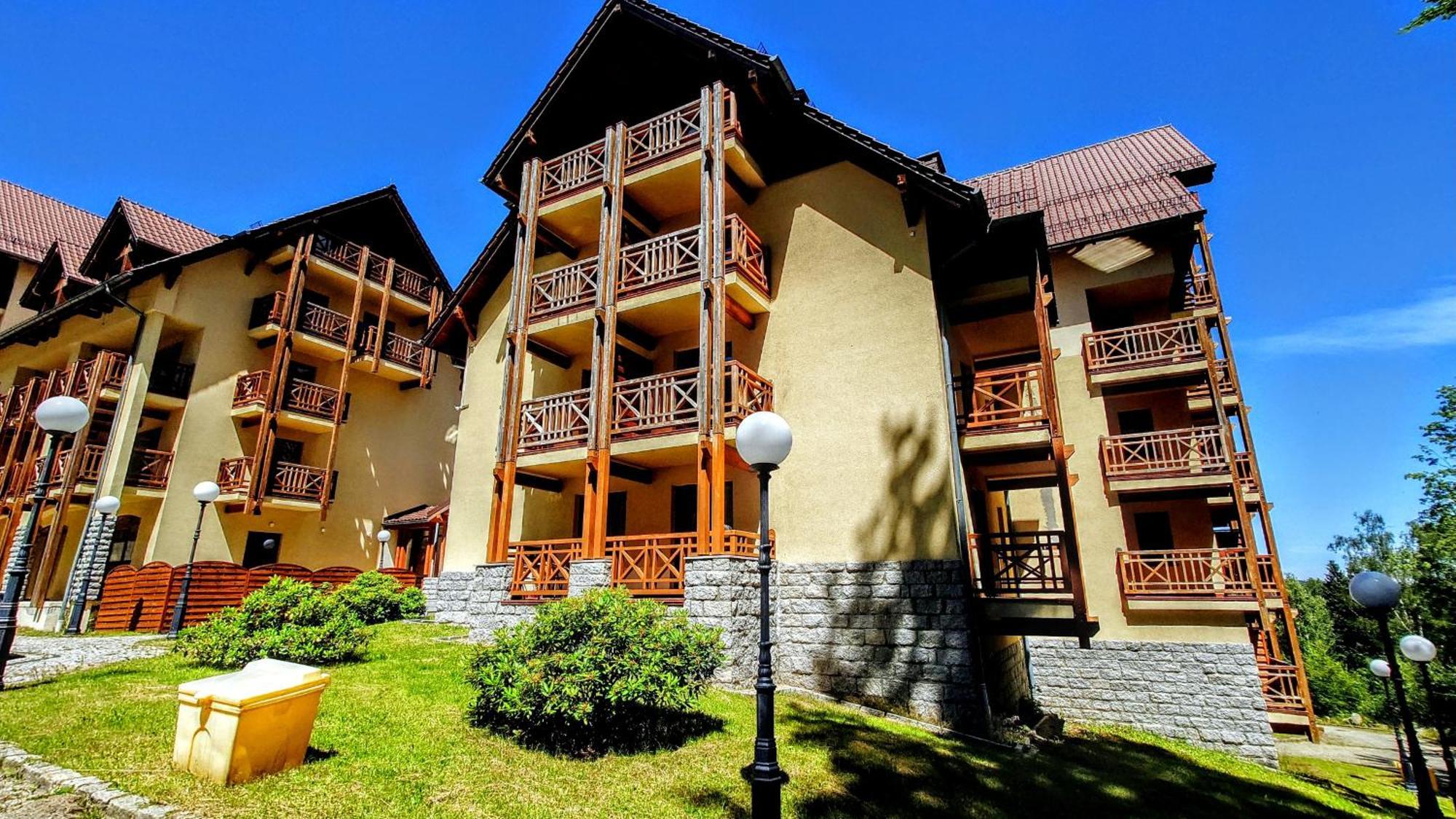 Uroczy Penthouse Appartement Szklarska Poręba Buitenkant foto