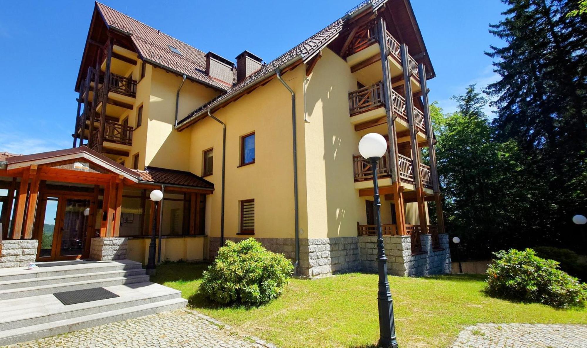 Uroczy Penthouse Appartement Szklarska Poręba Buitenkant foto